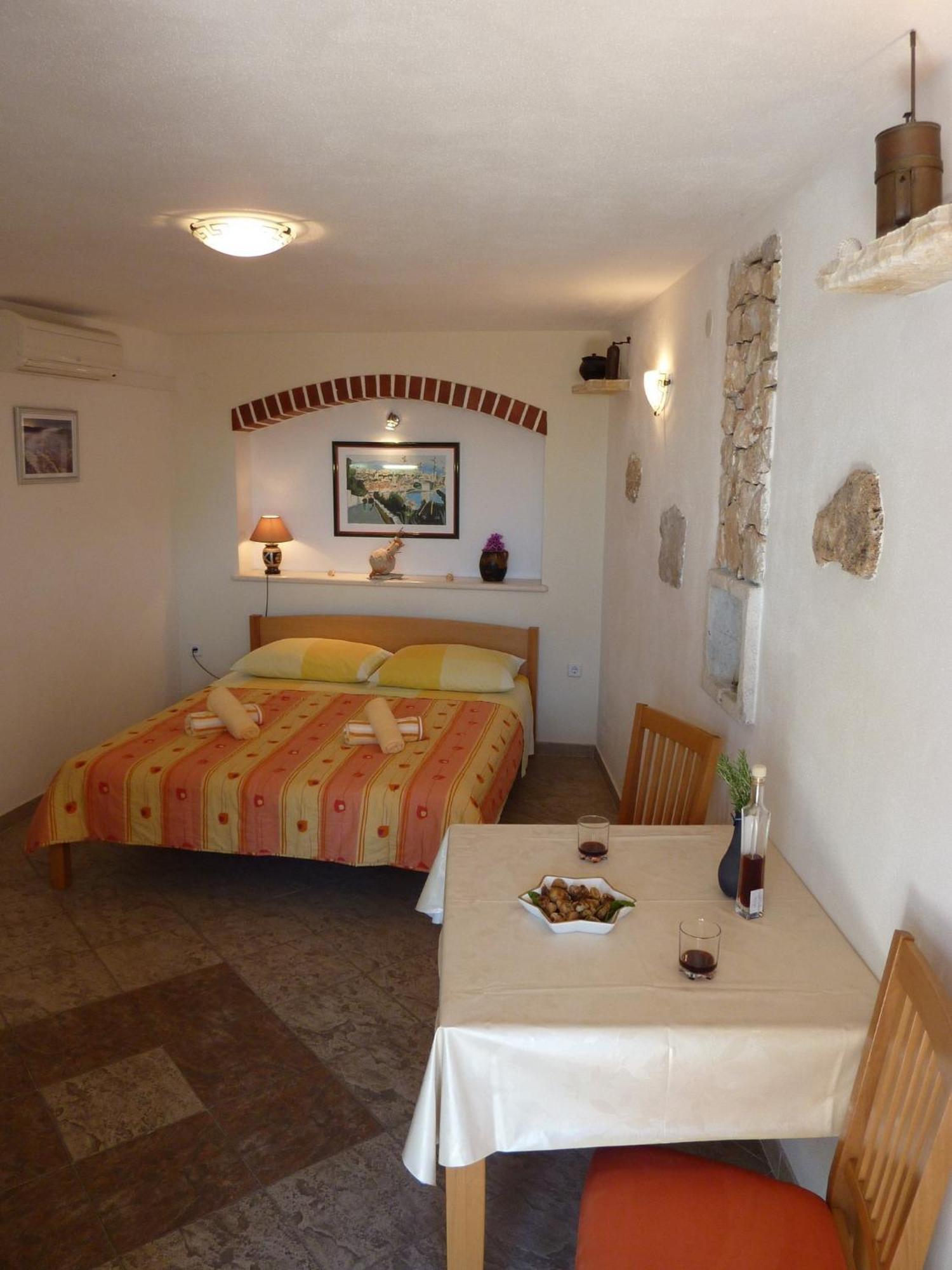 Paradise Stone Apartments Bol Chambre photo