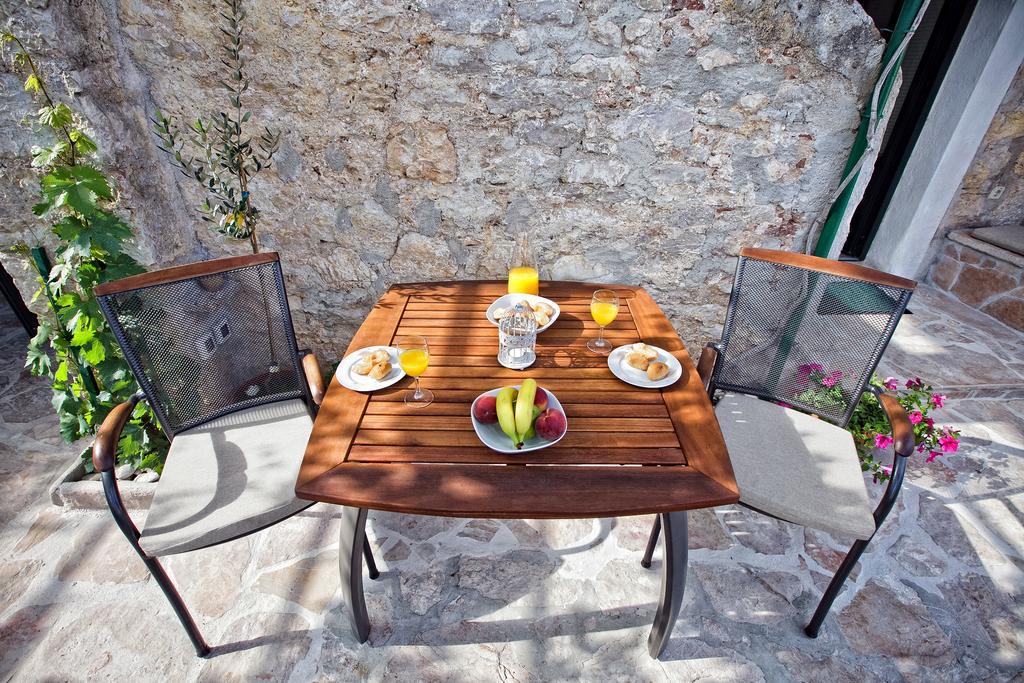 Paradise Stone Apartments Bol Extérieur photo